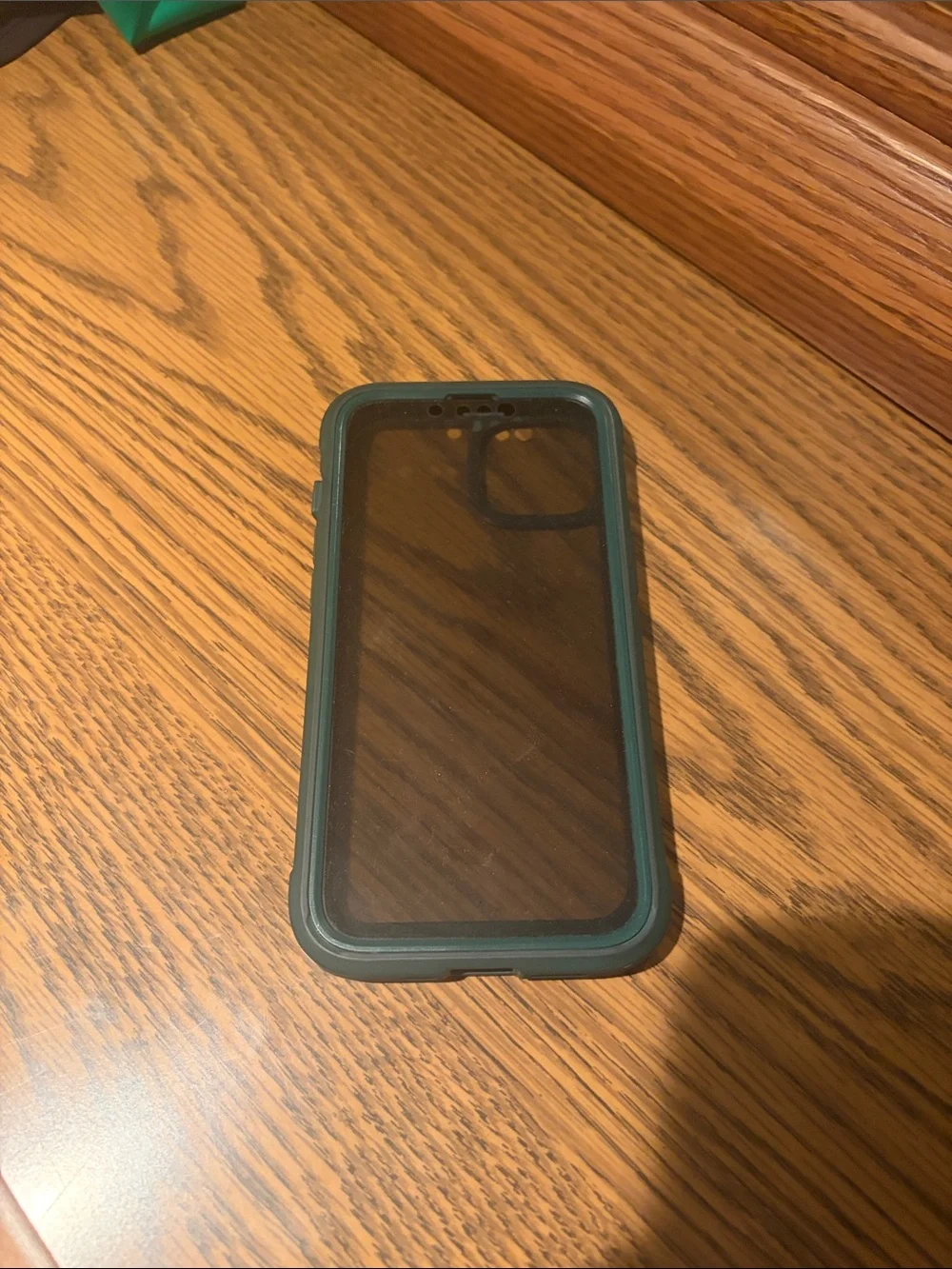 Rugged Green Full-Body iPhone 13 Case with Privacy Screen